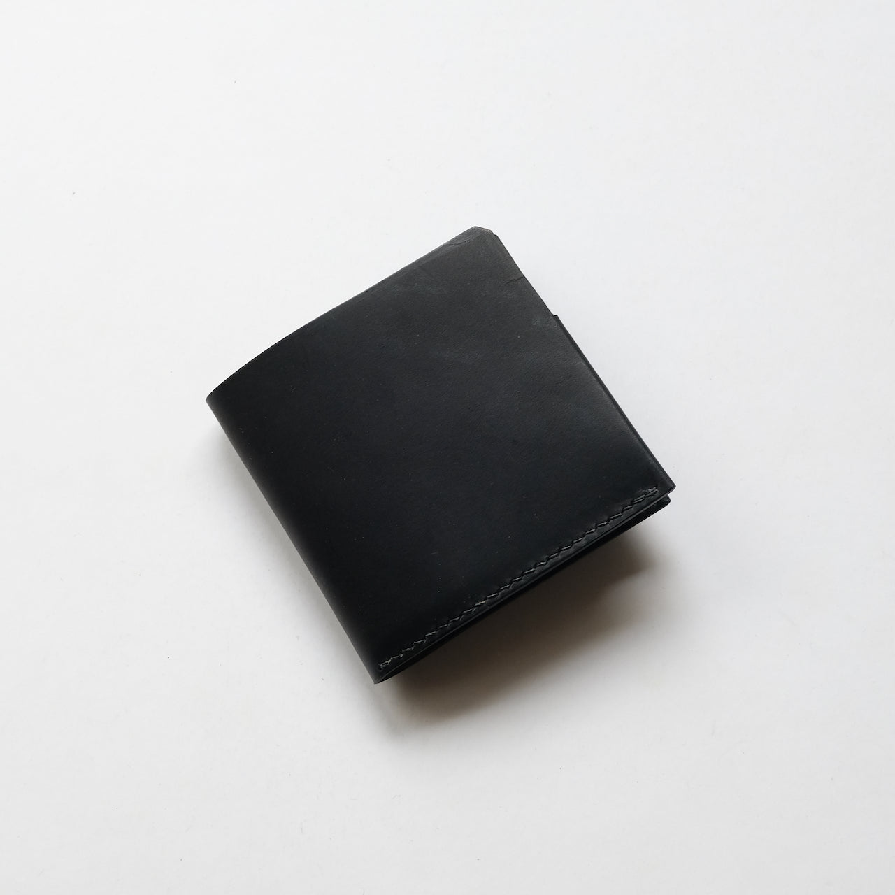 GUIDI　グイディ　折りたたみ財布　ショートウォレット GUIDI グイディ 二つ折り財布 WT01JP メンズ PRESSED KANGAROO